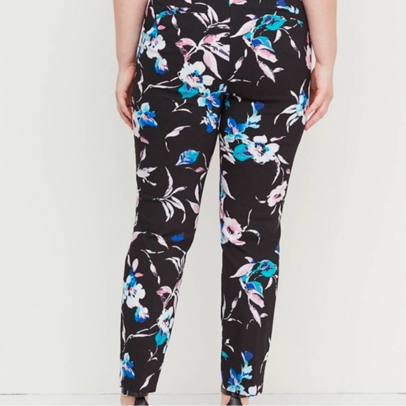 Lane Bryant Allie sexy stretch floral ankle pants
Size: 22W - Regular Inseam - Picture 3 of 8